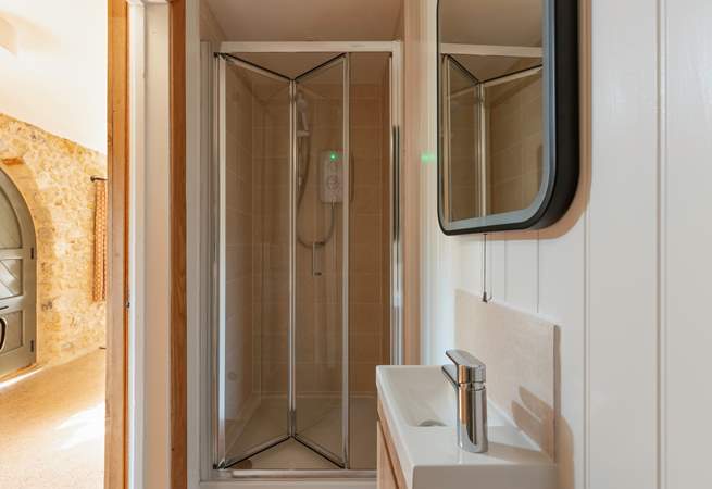 The en suite is compact yet perfectly formed.