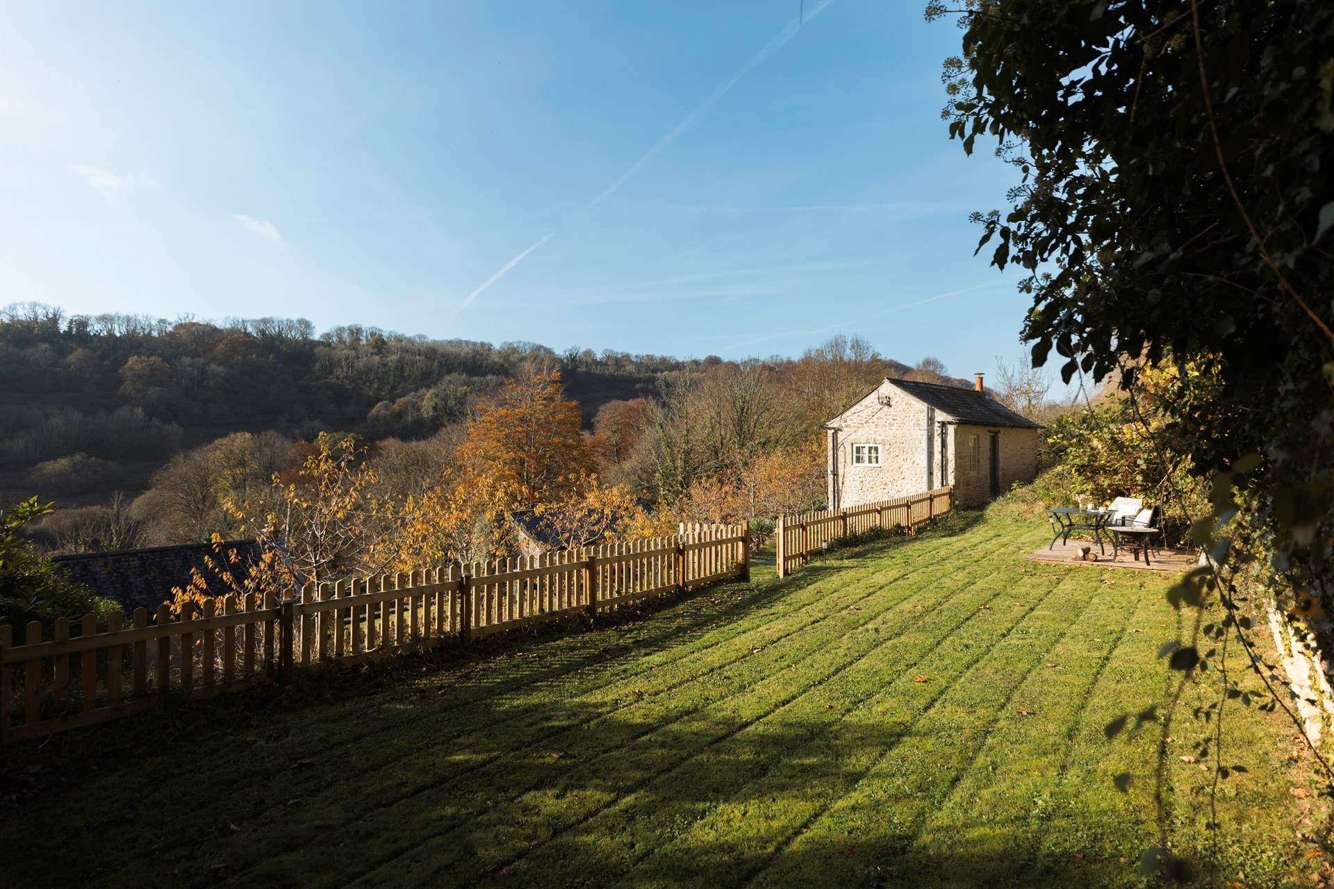 The spawling fully enclosed lawn is perfect for letting your four-legged friends let off steam.