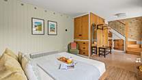 Such an inviting and spacious room. 