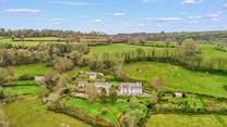 Aeriel view of the beautiful grounds at Trafalgar Barton. 