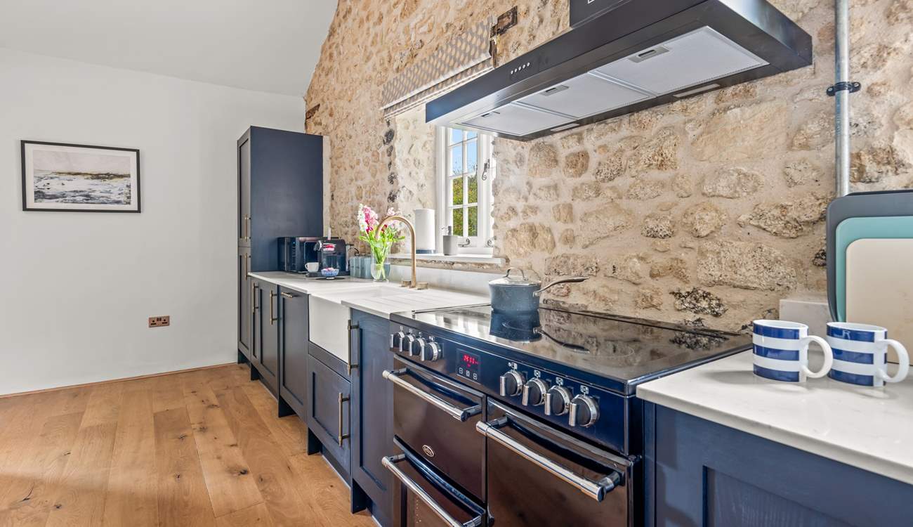 What a great space to whip up a feast in.