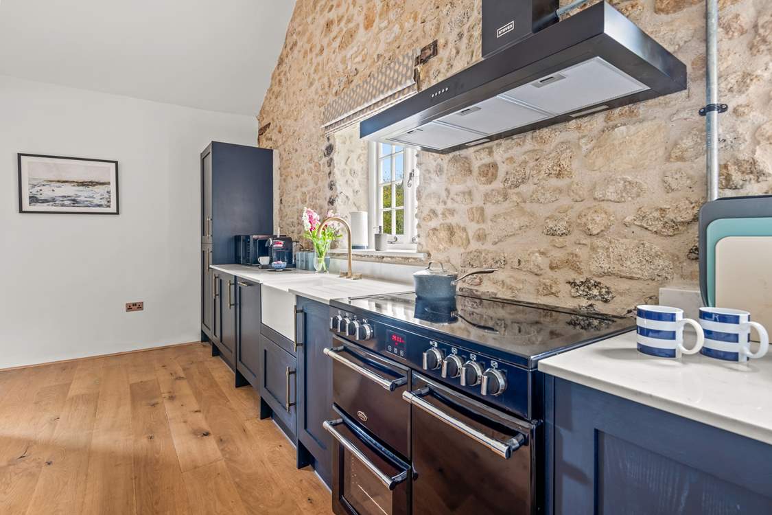 What a great space to whip up a feast in.