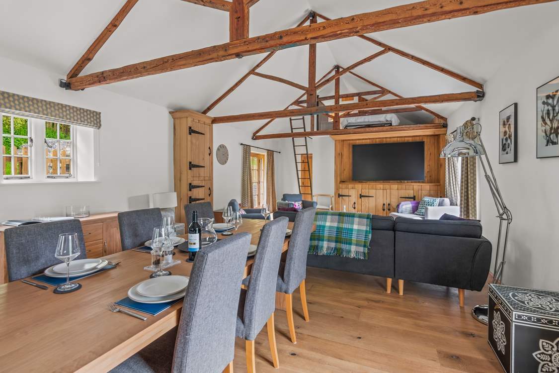 The open plan space creates such a wonderful holiday environment.