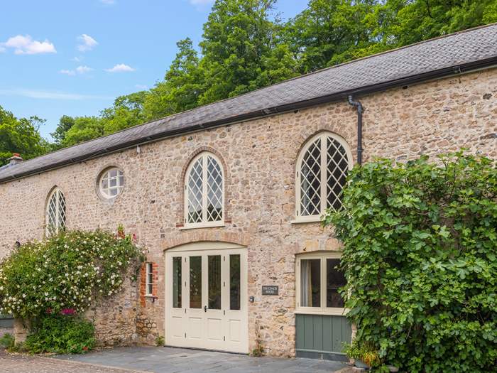 The Coach House, Sleeps 7 in Branscombe