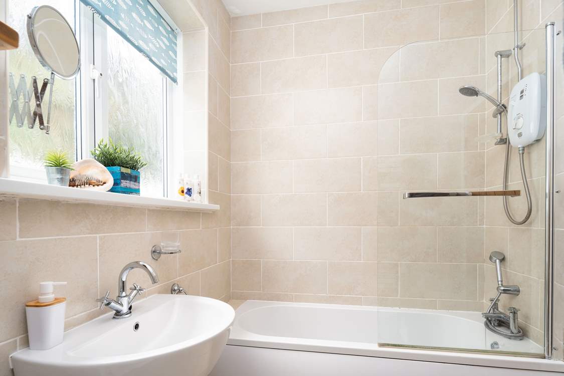 Relax in a hot bath after a beach day.