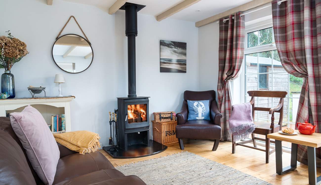  A cosy corner of the spacious open plan living area. Ideal for a holiday throughout the year. 