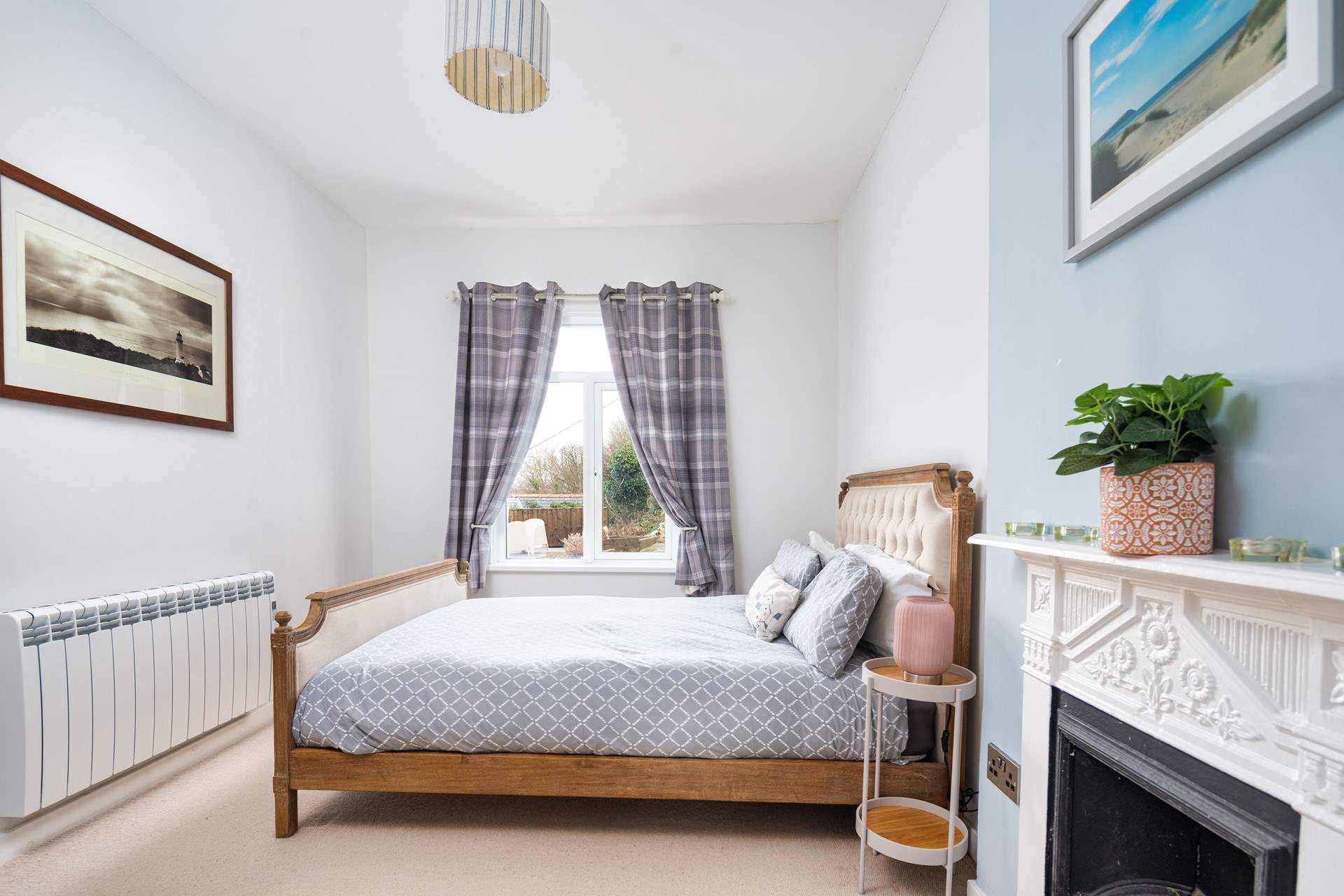 There are two well appointed double rooms with king-size beds, a twin room and cabin bed. 