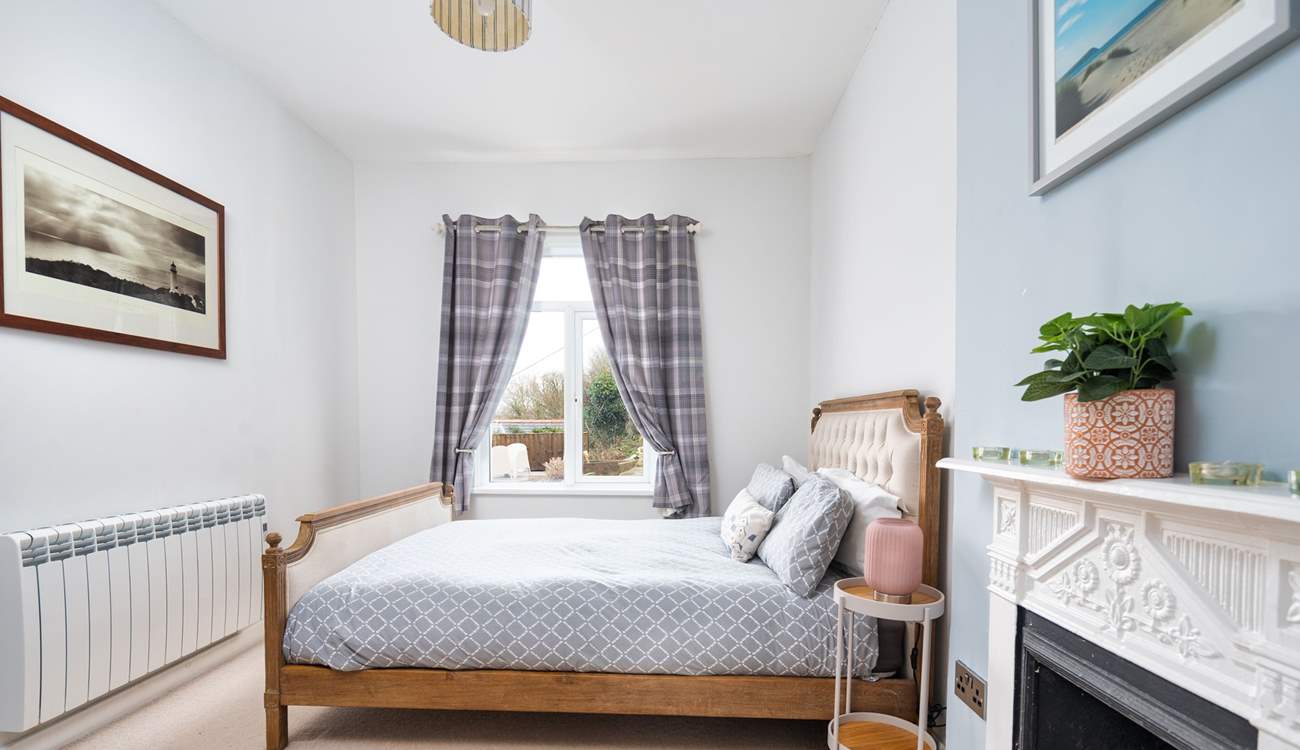 There are two well appointed double rooms with king-size beds, a twin room and cabin bed. 