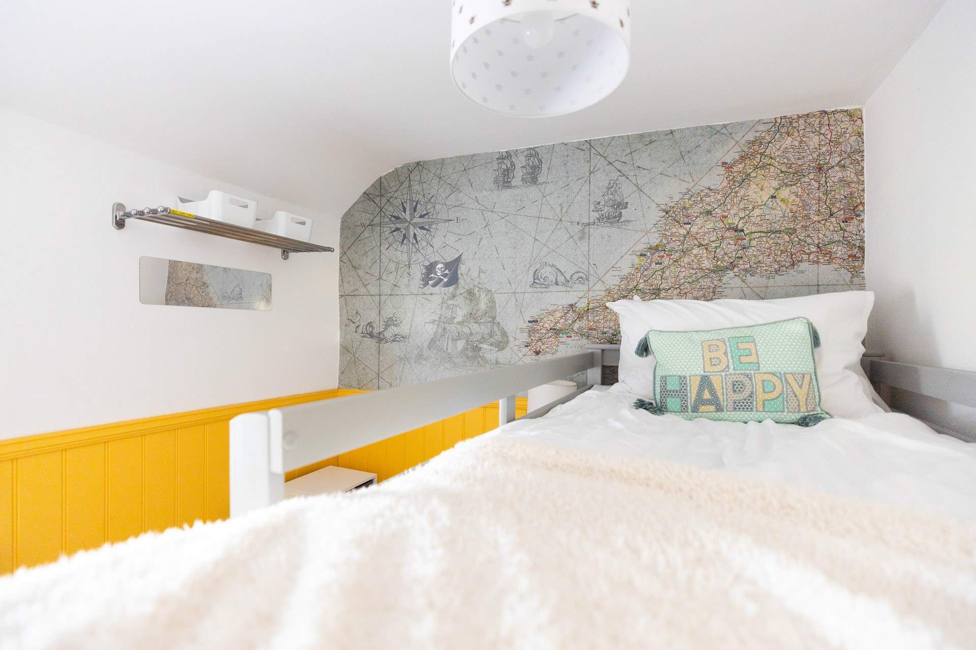 The bunk room is ever so sweet. 