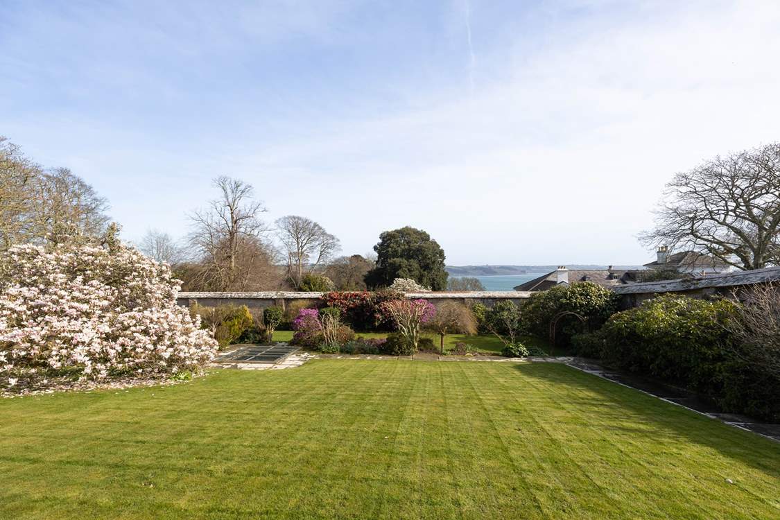 The garden is just stunning at The Clock House.