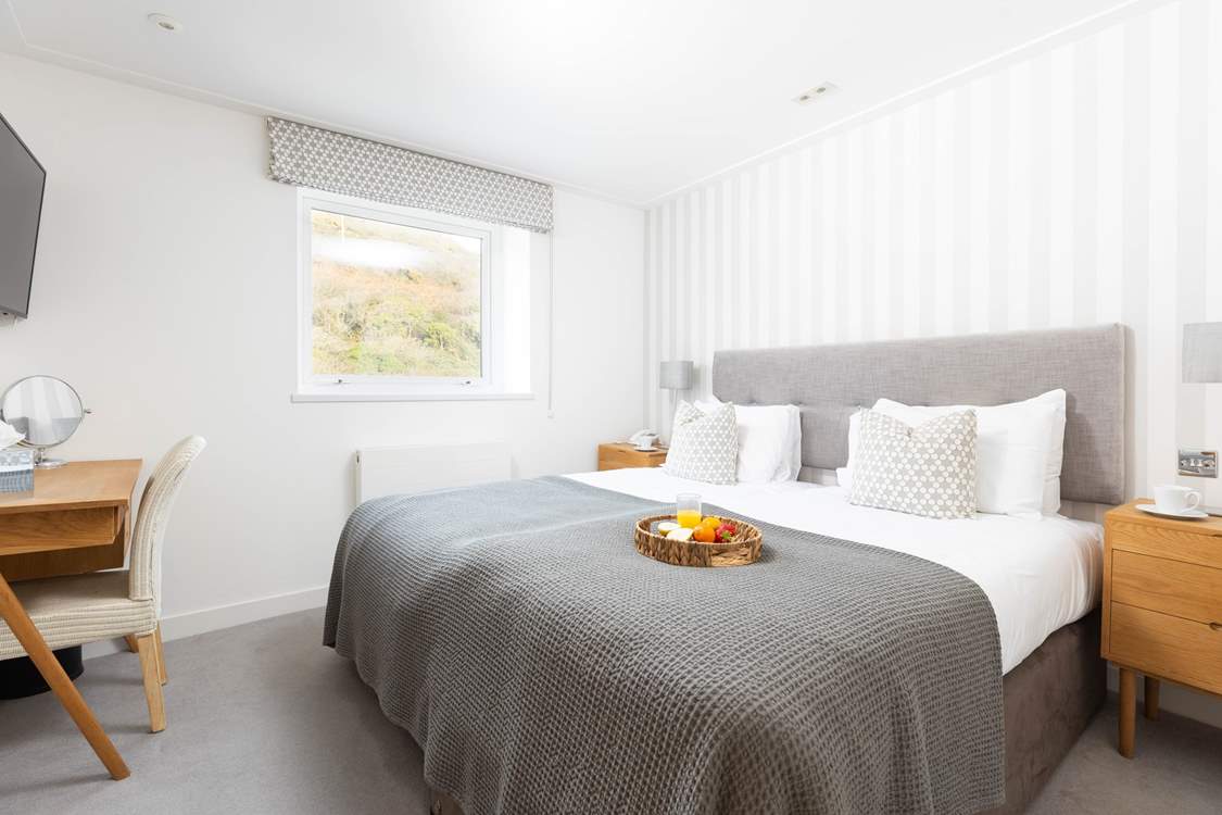 Bedroom 2 - super-king or twin, the choice is yours.