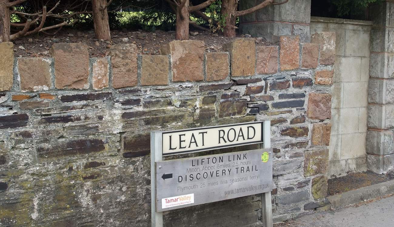 This is the lane down to the river and the cottages beyond. A short walk along here takes you into the main village.