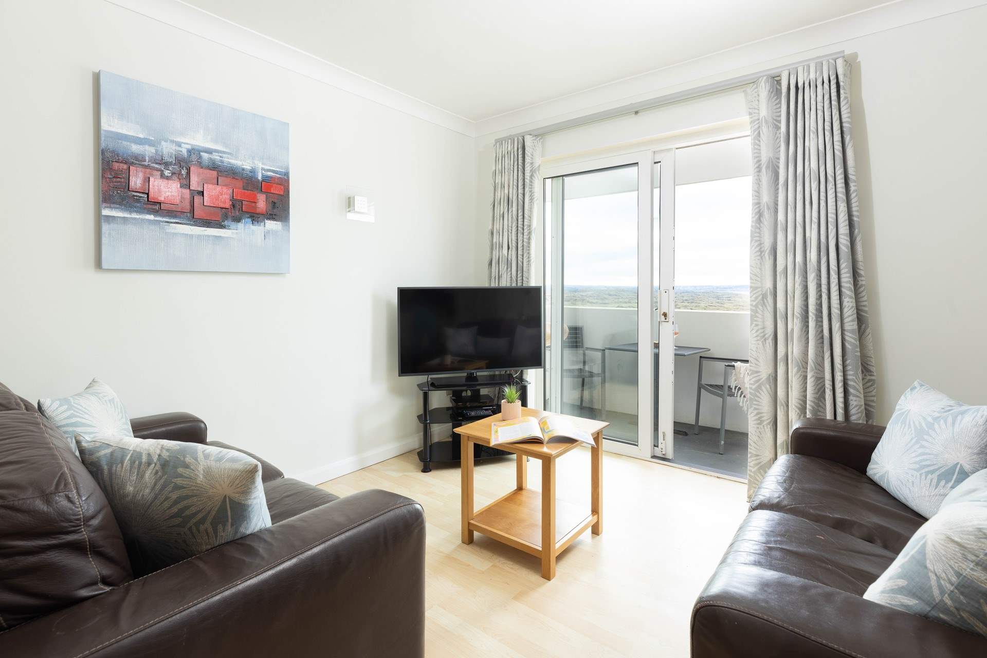 This open plan room offers the perfect spot to socialise.