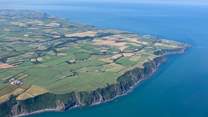 The coast is a mere stroll away!