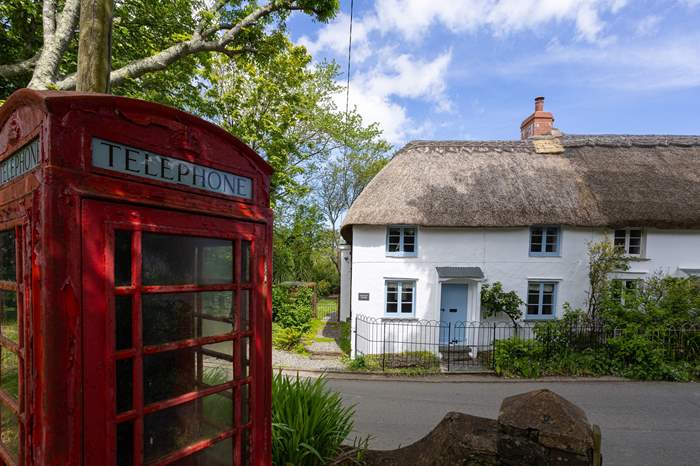 Vanstones Cottage is a 2 bedroom, dog friendly holiday cottage near Hartland, North Devon.