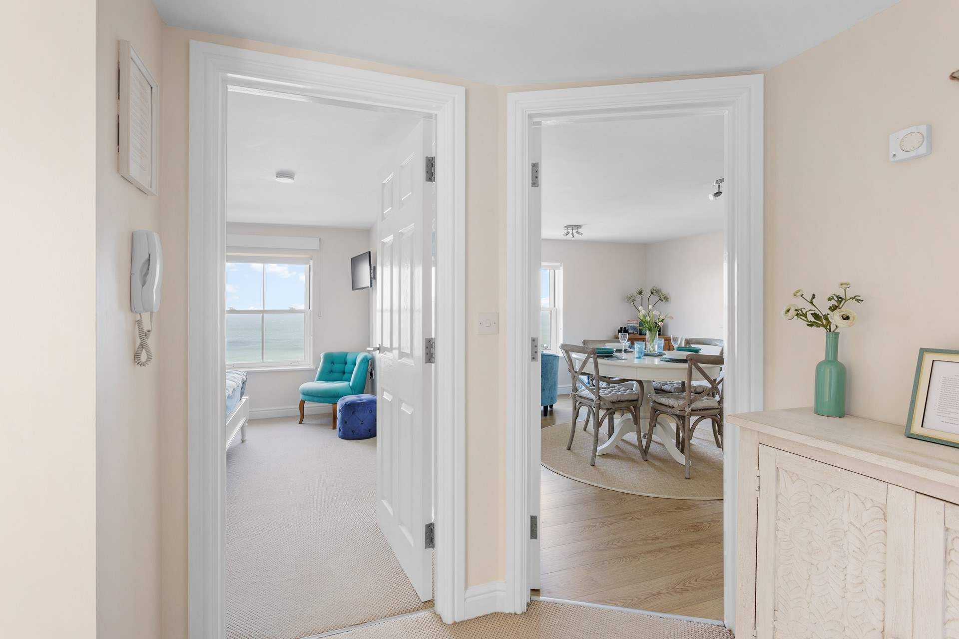 From the front door you enter the hallway that links all the rooms together. 