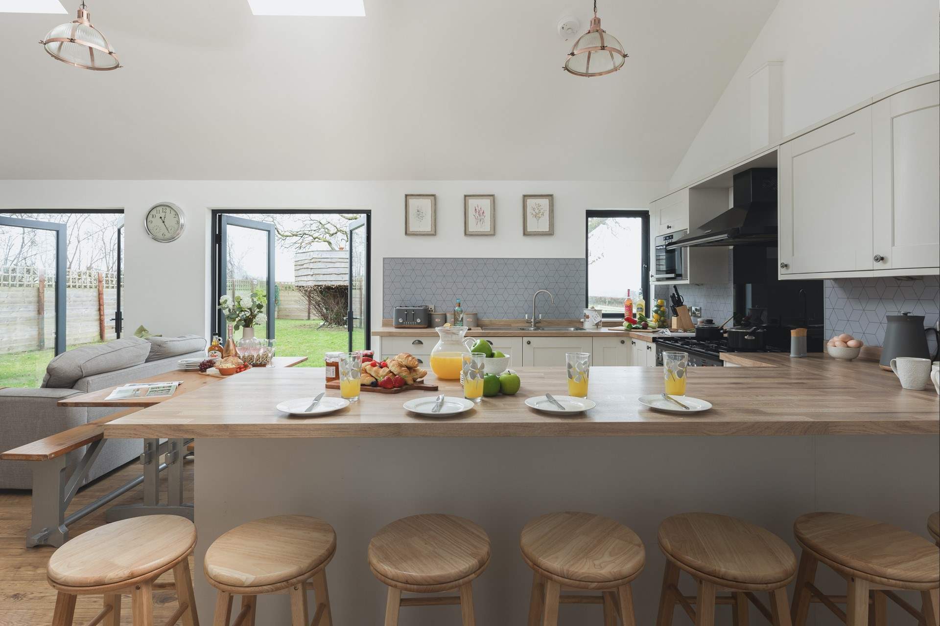 The perfect breakfast spot to start the day!