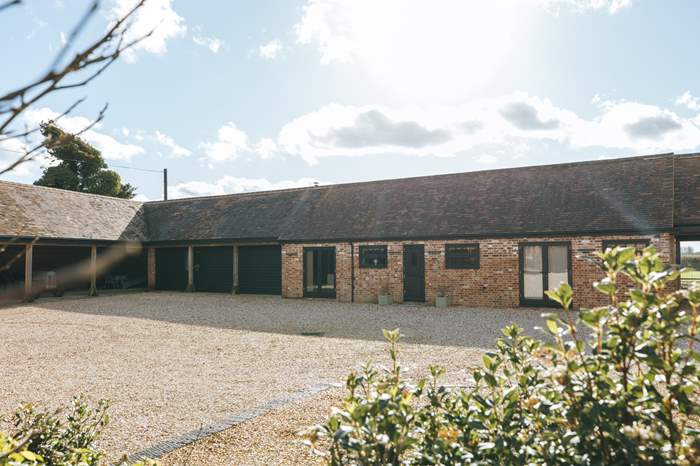 The Old Dairy is a 2 bedroom, dog friendly cottage near Wimborne Minster, Dorset.