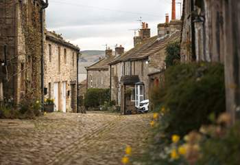 Enjoy a stroll along the cobbled lanes of nearby villages and soak up the countryside vibe.