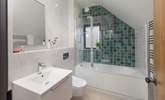 The stylish bathroom. - Thumbnail Image