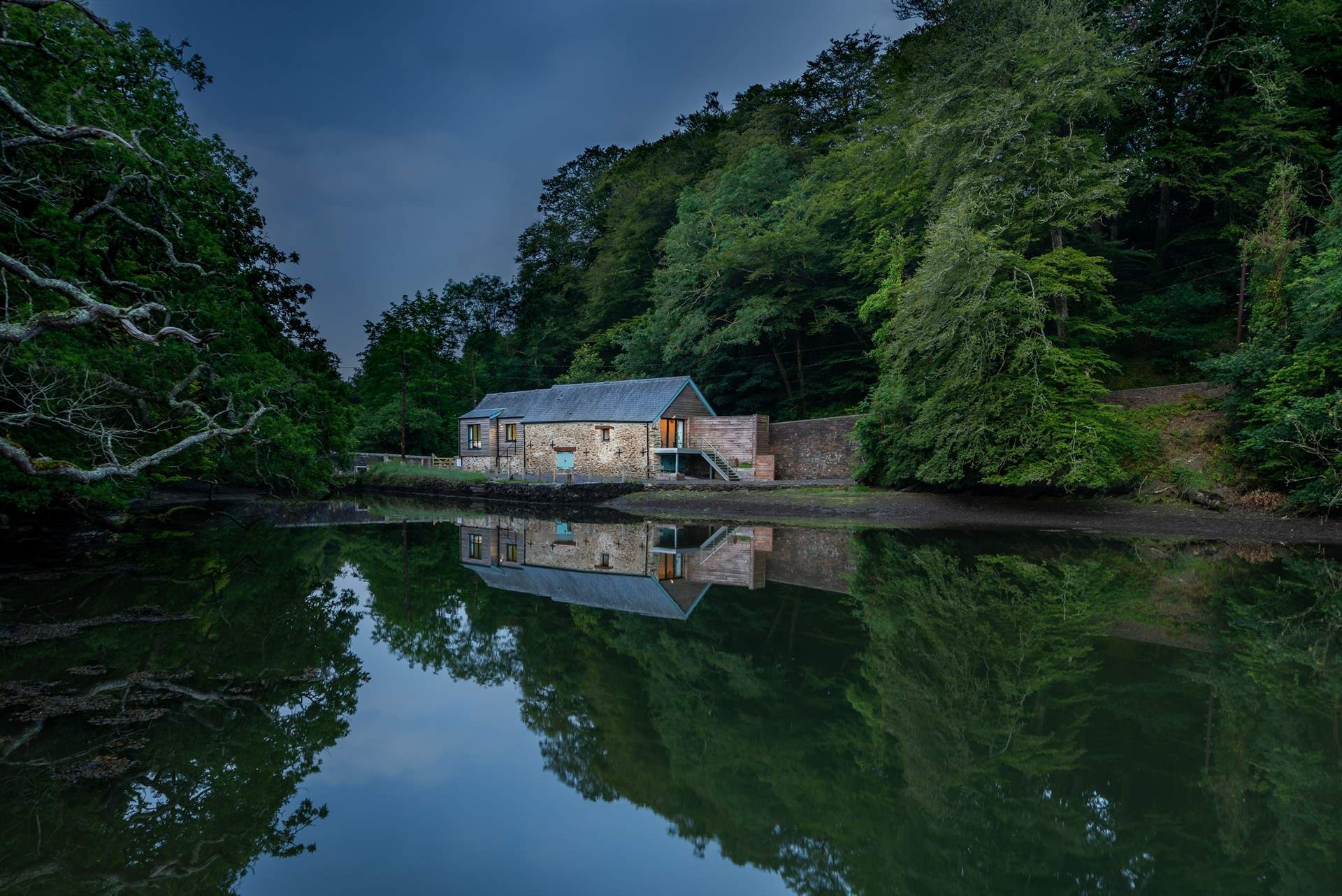 Hear the birdsong during dusk at The Boathouse. 
Photo credit, Chris Mather.