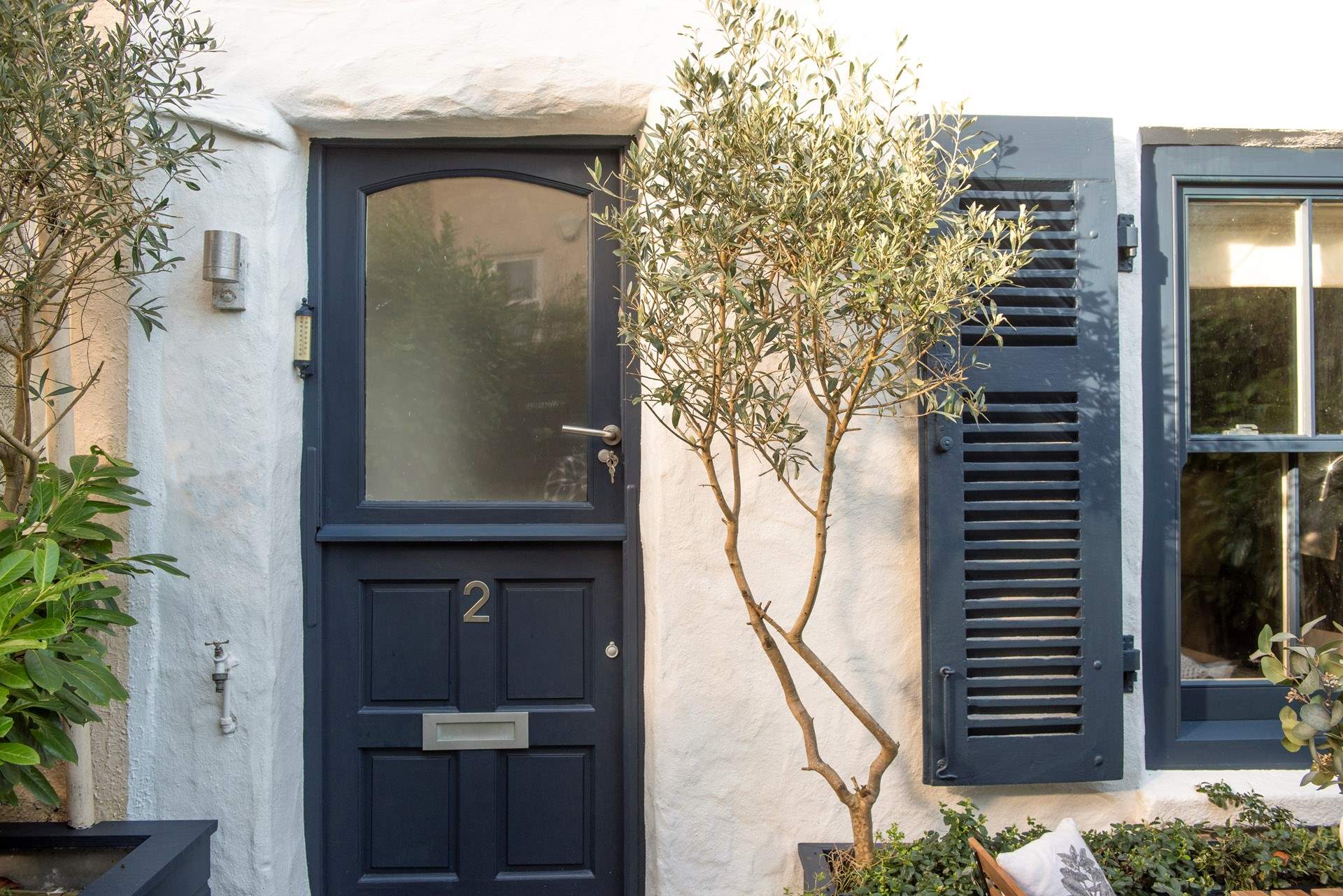 Welcome to 2 Kelly's Gardens. 