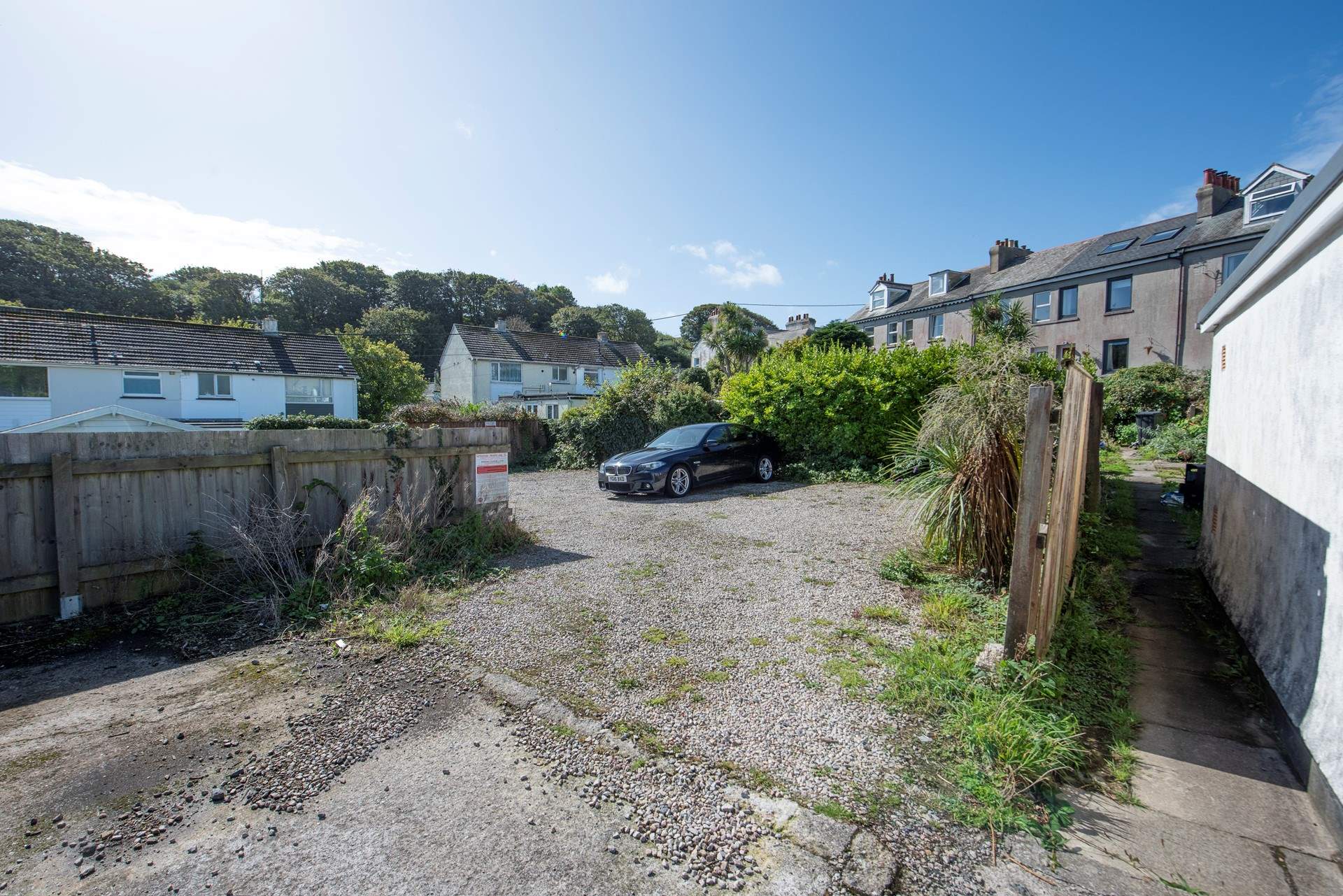 Follow the directions to the car park a short drive from the property, it's the gravel area shown here.
