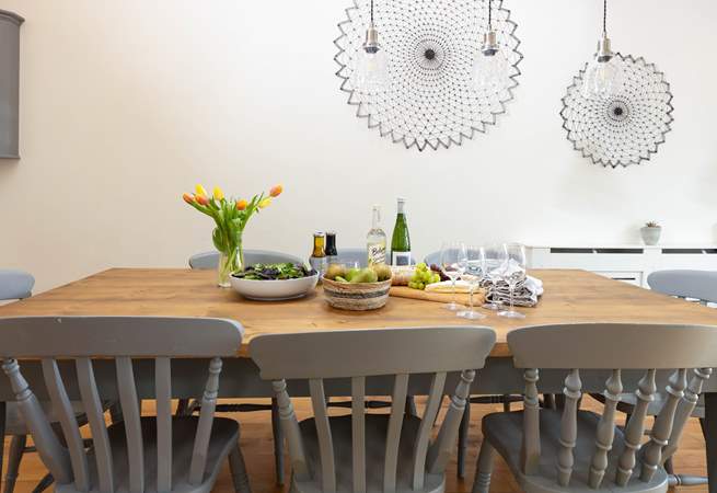 Gather around the table to plan your holiday adventures. 