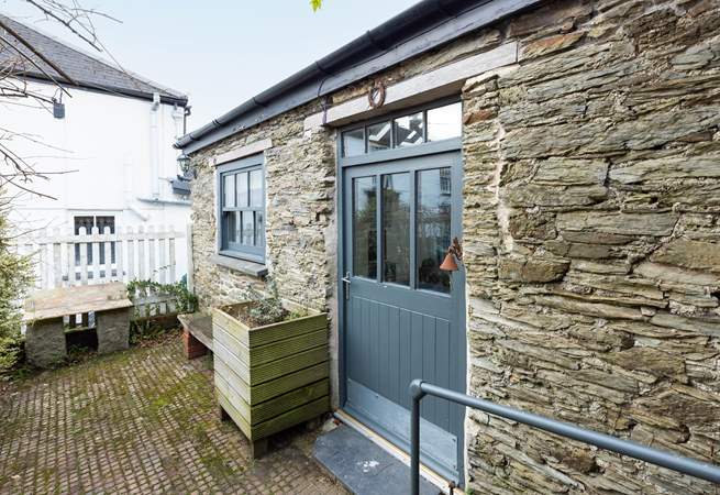Welcome to Frogmore Barn, next to, but totally detached, from its neighbour.