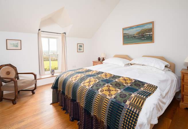 With its own staircase the super-king en suite room (can also be made up as a twin room, please let us know when booking).