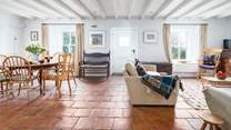 Be captivated by many traditional features amongst contemporary comforts and space for everyone. 