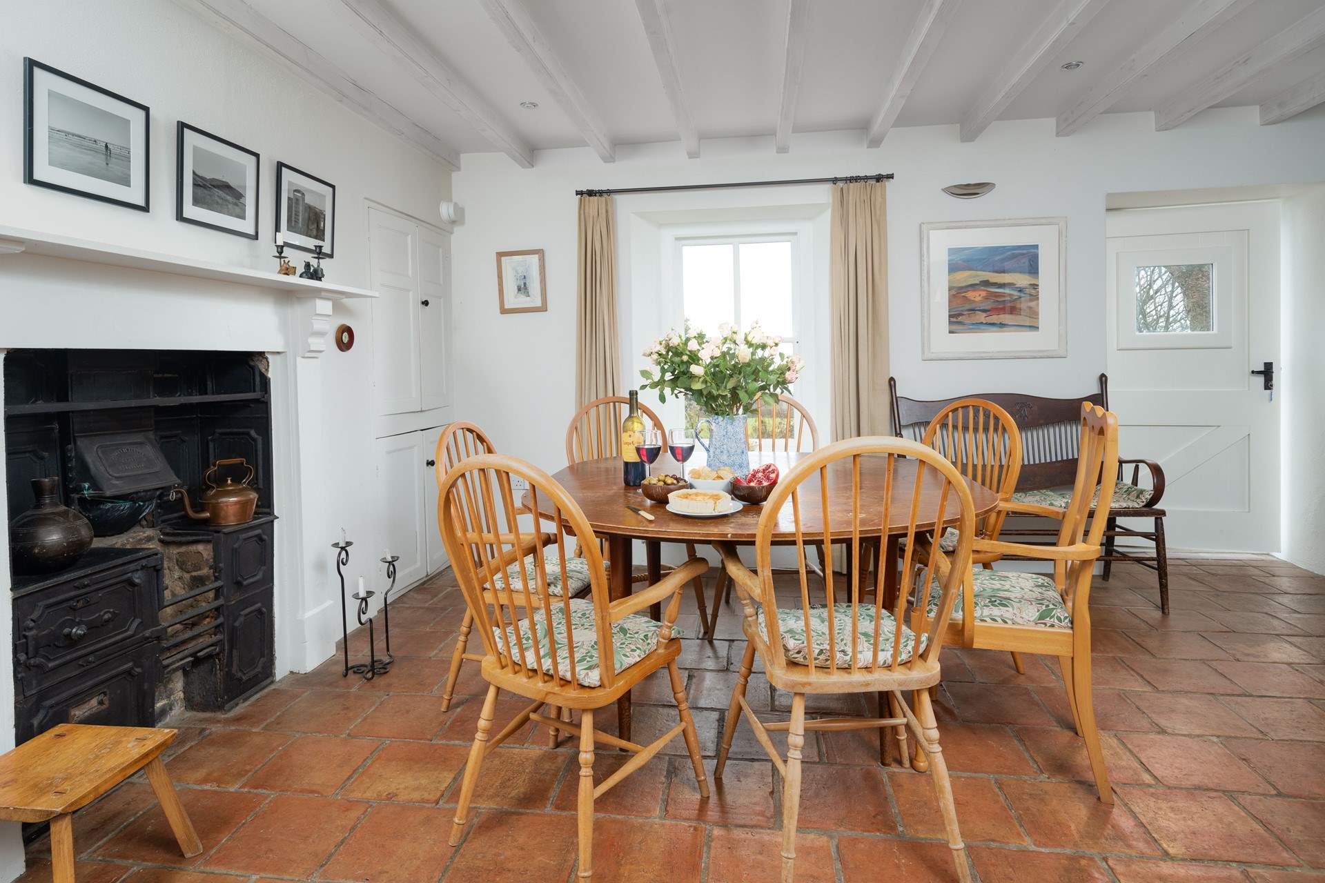 Gather around for board games or leisurely holiday meals.