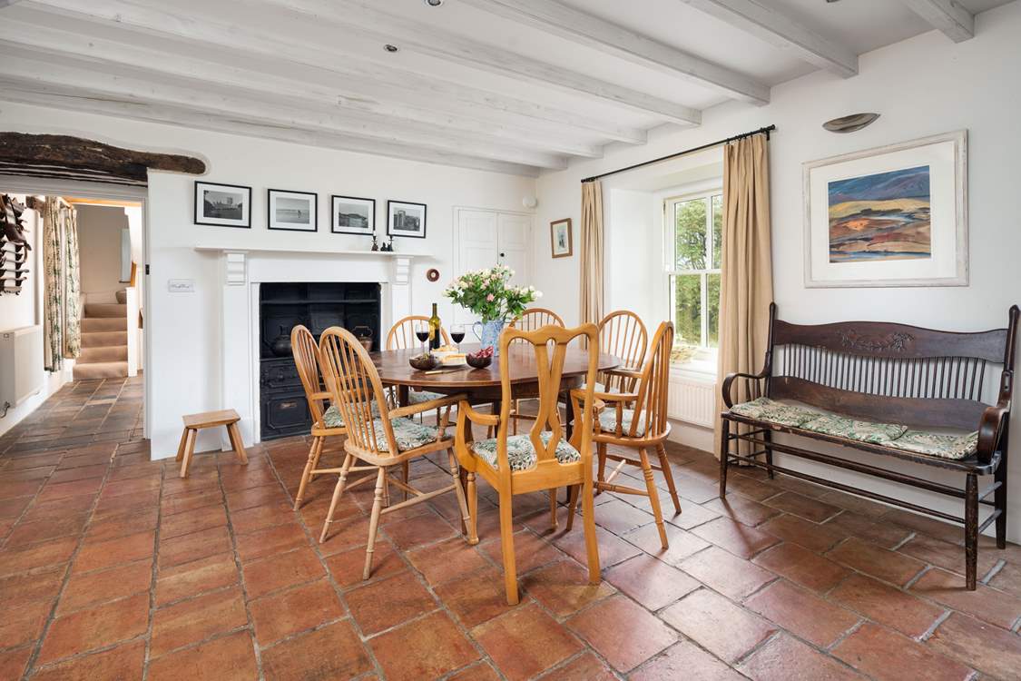 Spot of lunch anyone, whilst choosing the holiday adventures.