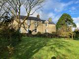 Choose Carngowil for a perfect stay. Lots of beaches and the coastal path nearby or relax and enjoy the idyllic gardens.