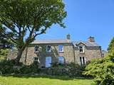 Carngowil is a stunning traditional farmhouse sitting in a spectacular corner of Pembrokeshire with far reaching enchanting views and near many gorgeous beaches. 