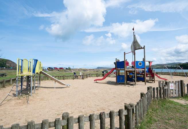 Next to the beach at Goodwick is the play park. The sea front cafe is great for a light lunch or delicious ice creams. 