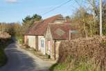 Blakesley Cottage can be found down a quiet country lane in Godshill where you can listen to the clip-clop of horses hooves as they walk past.