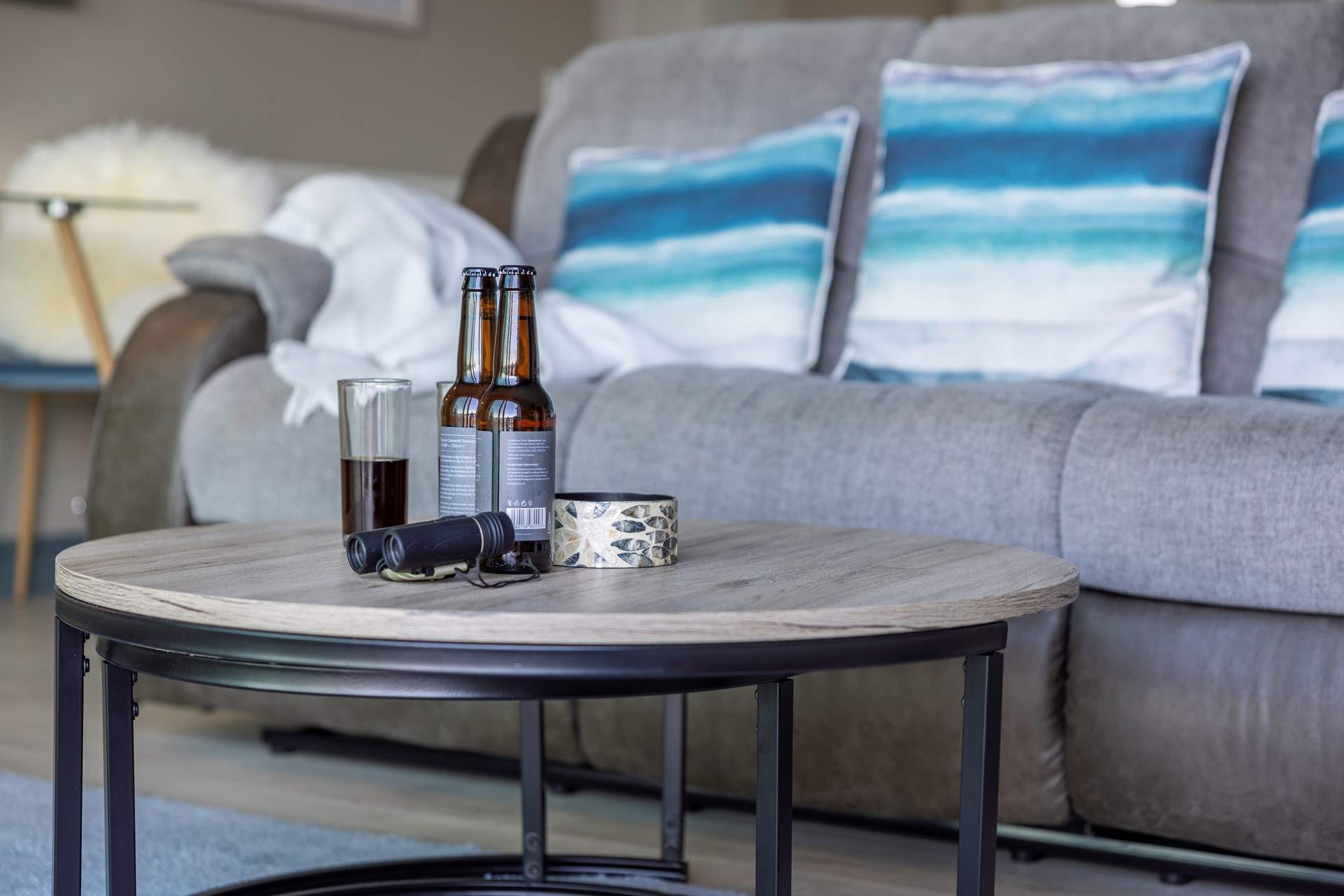 See how many birds and boats you can spot.