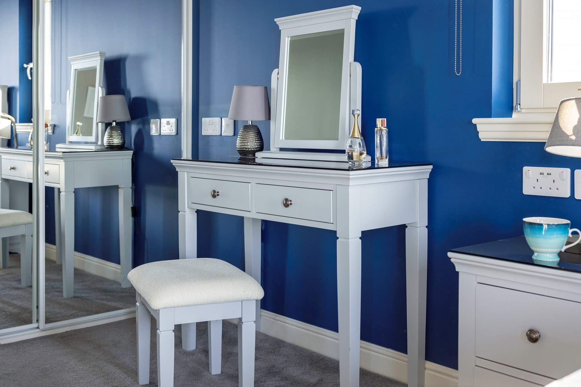 A great place to get ready for a meal out at the local inn.