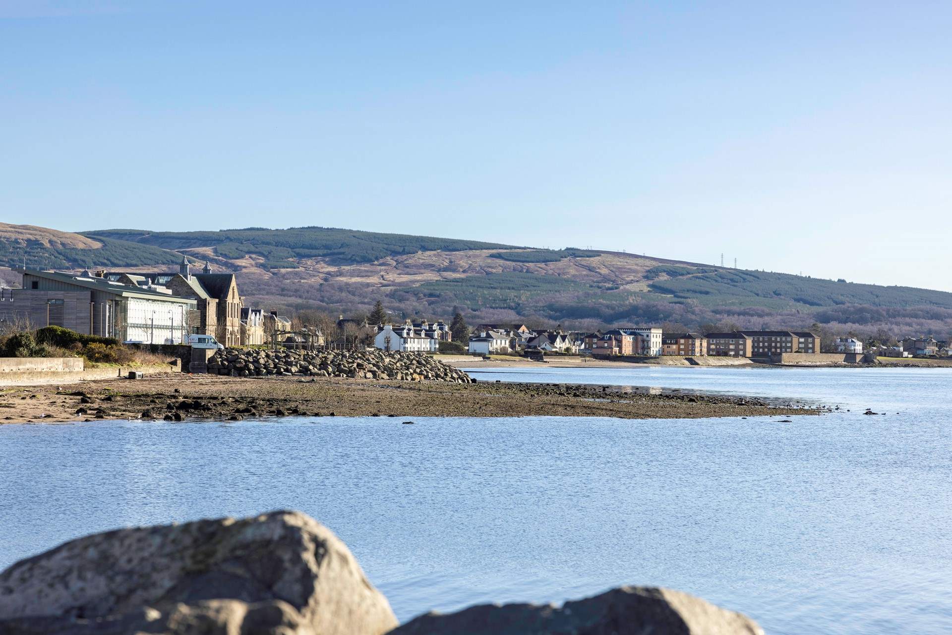 The view towards Rhu.