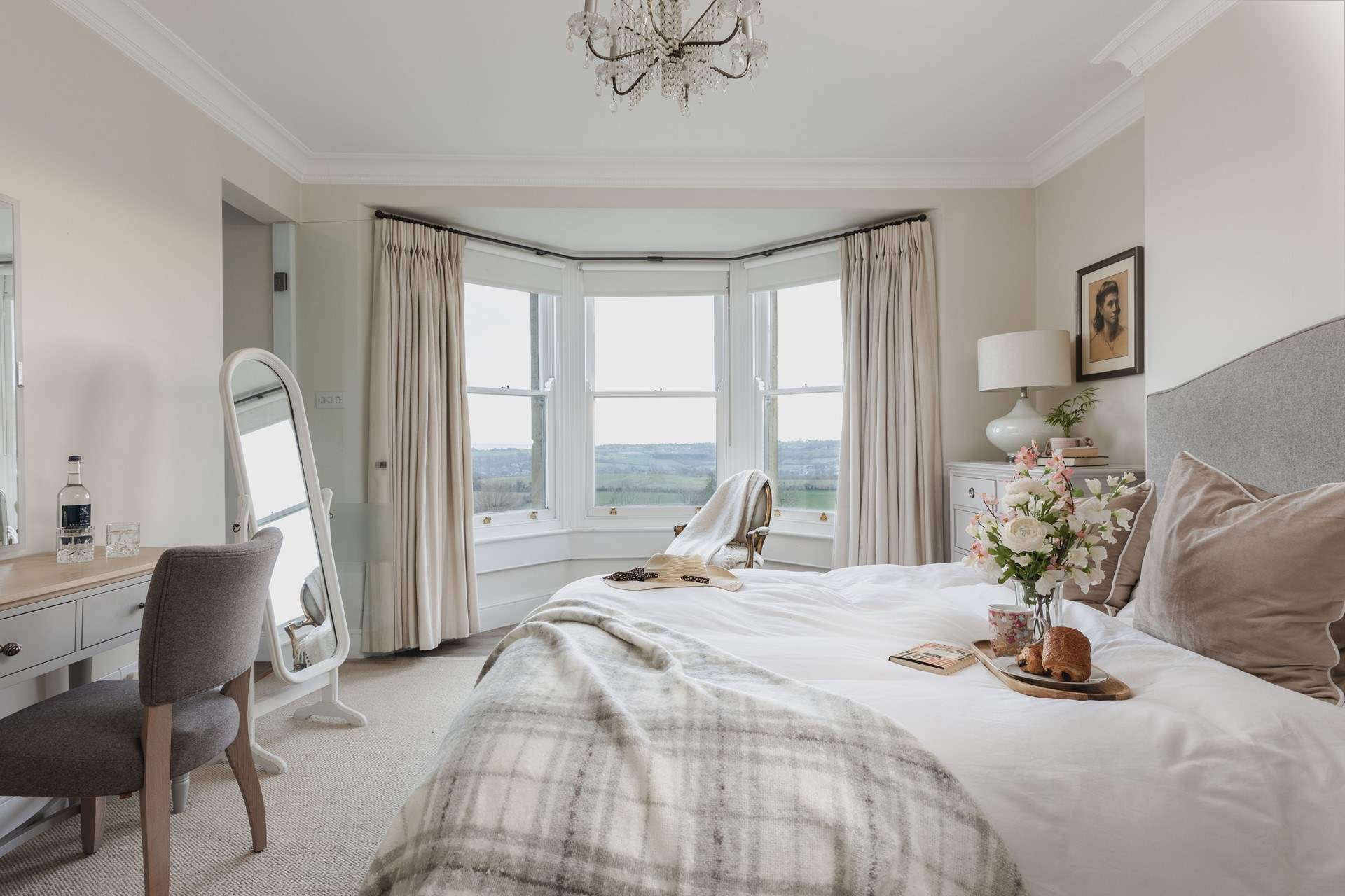 Take in the gorgeous views from the bay window with your morning tea. 