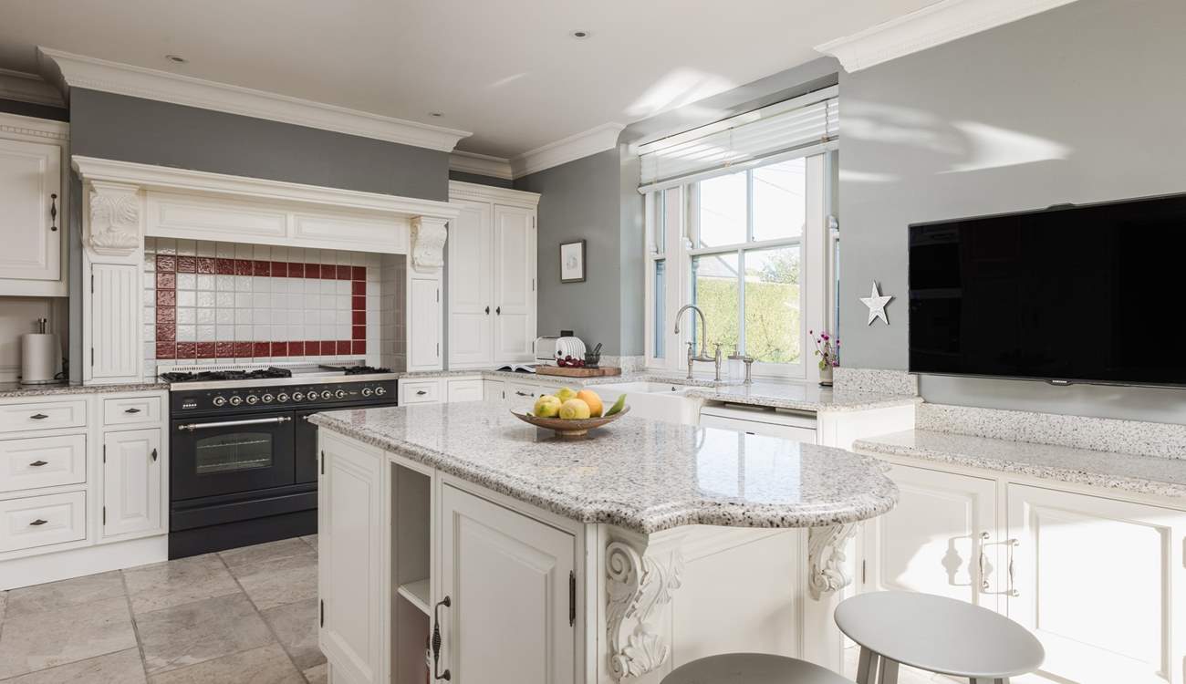 Perch at the breakfast-bar and chat with the chef. 