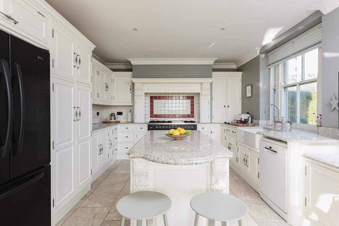 The stylish kitchen has all the equipment you'll need to create a culinary masterpiece.