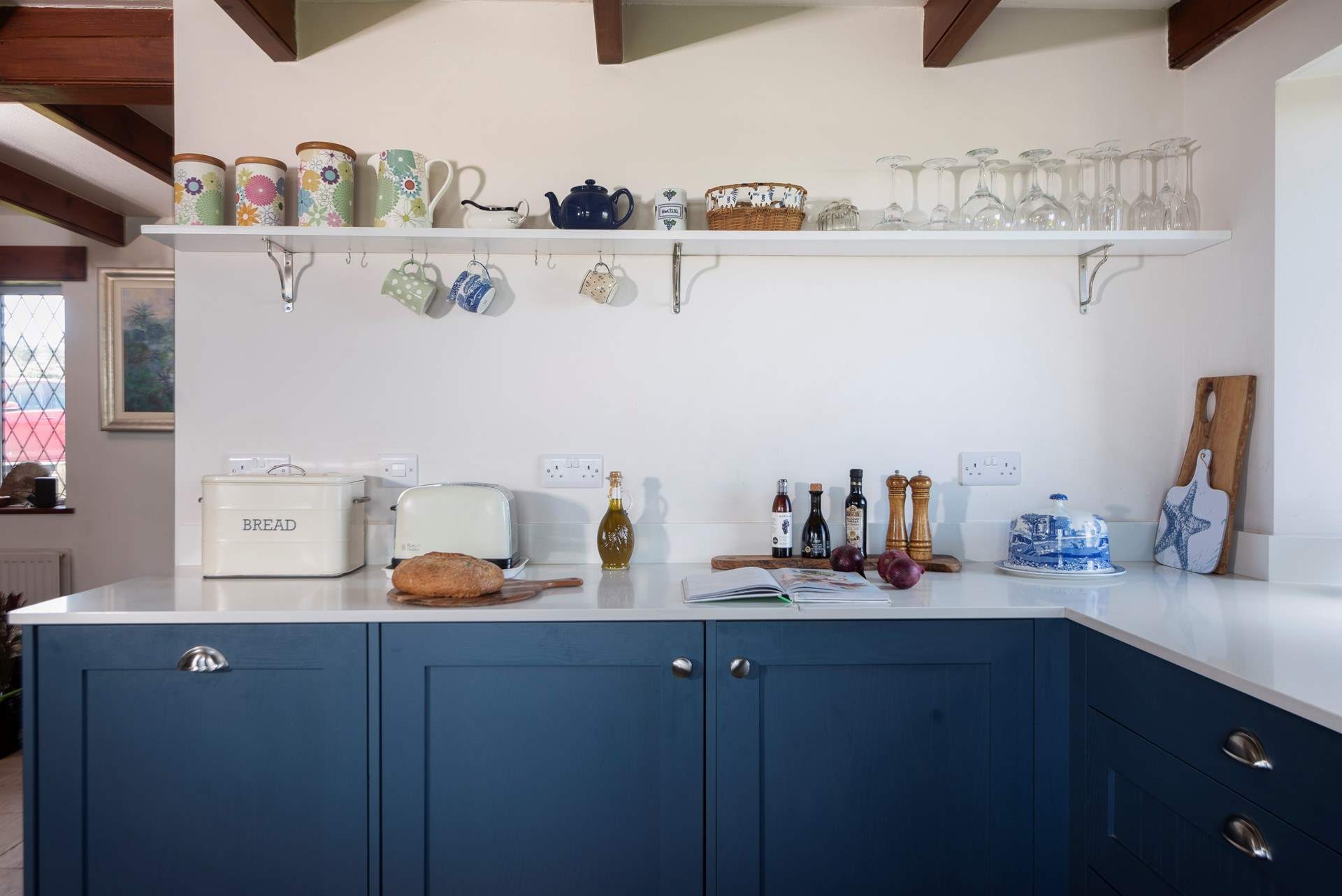 The kitchen is well-equipped. 