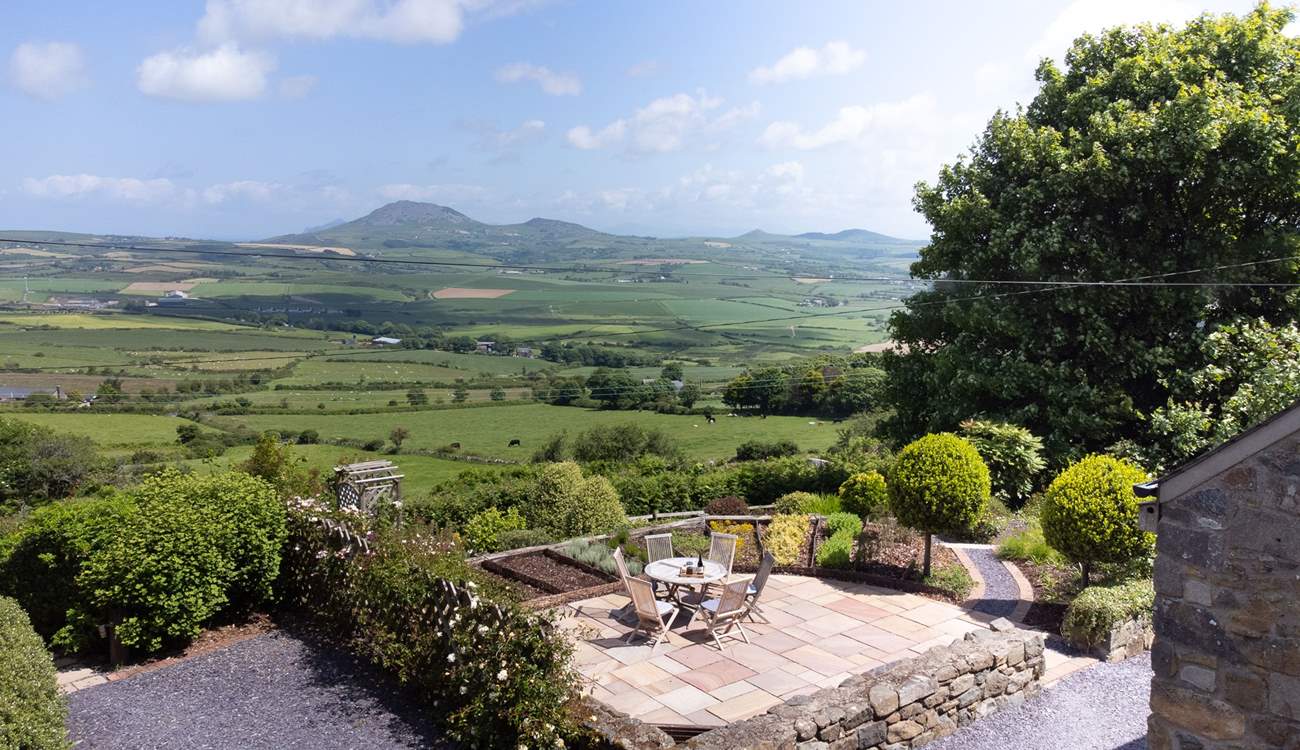 What a spectacular setting!