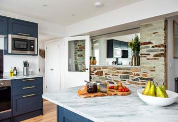 You can pitch up at the breakfast-bar for morning snacks or simply to keep the chef entertained.