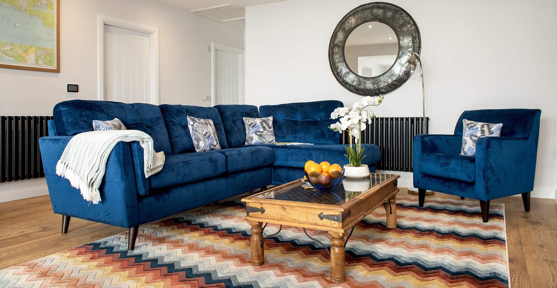 Beautifully presented, the colour palette throughout complements the coastal setting.