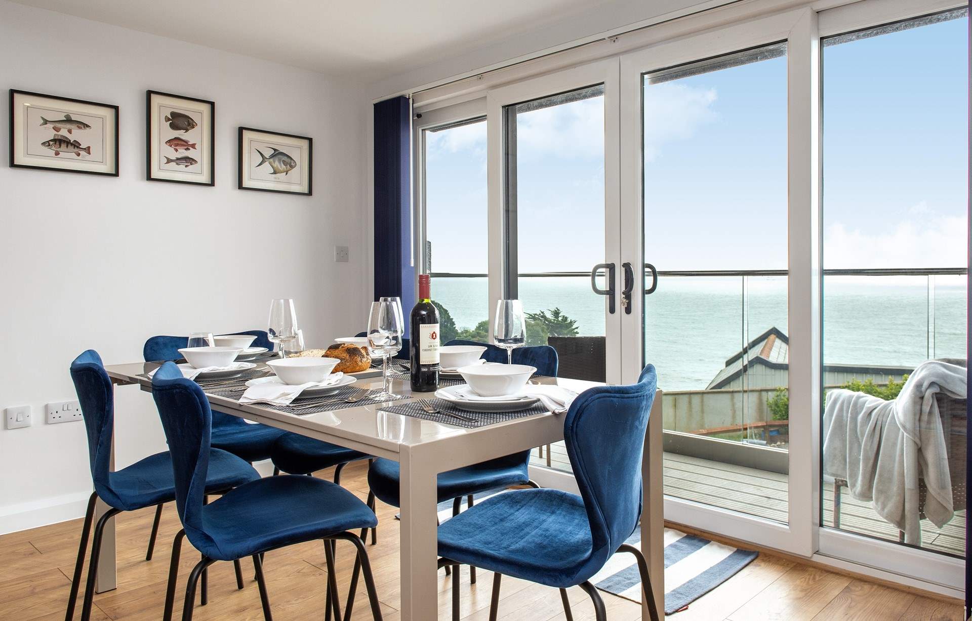 Dine in style with the ocean as your backdrop.