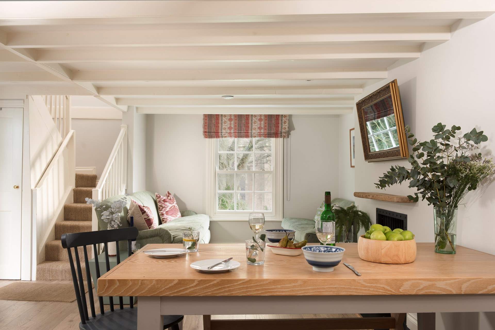 Laid back lunches are the order of the day.