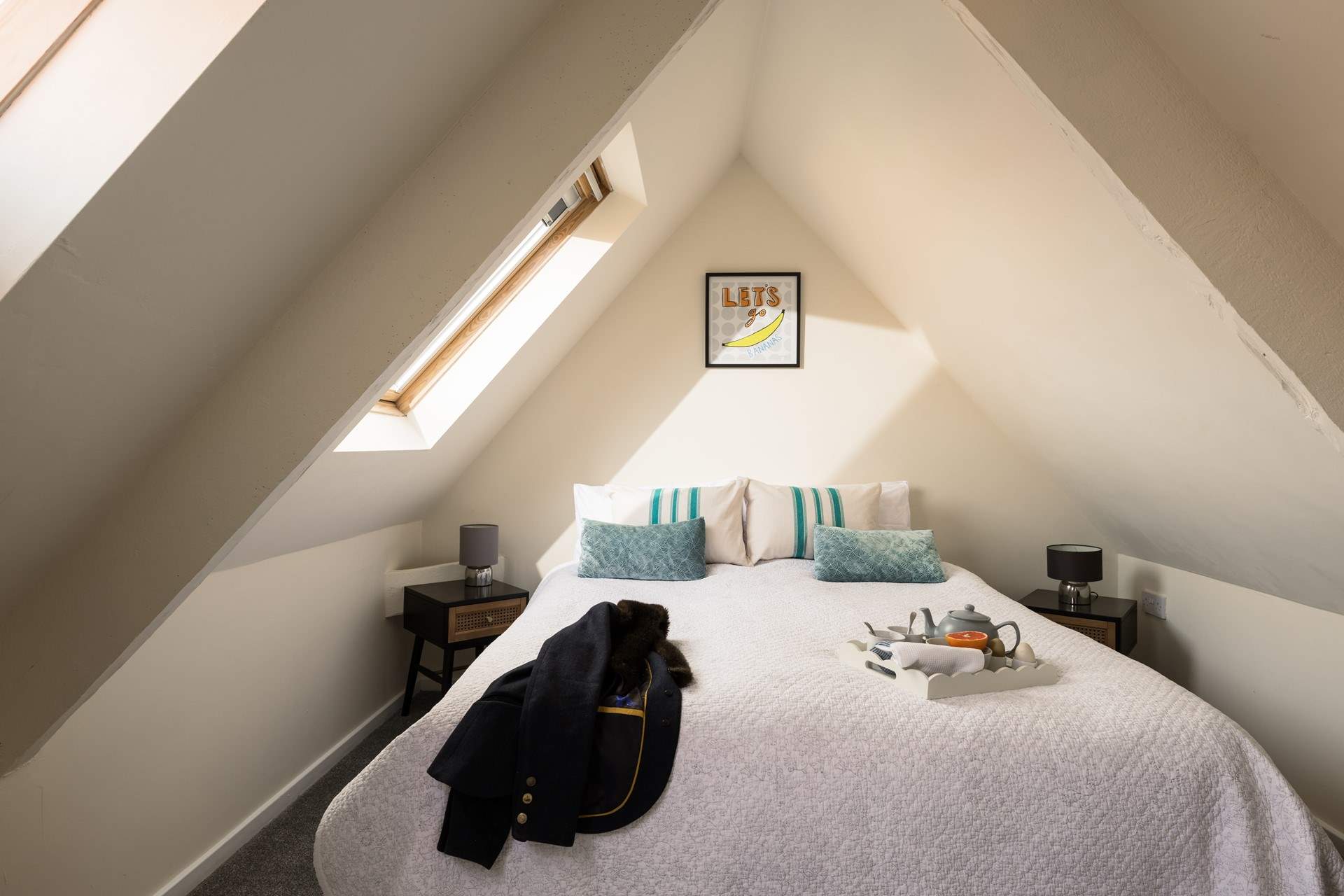 Choose from a super-king or twin beds in this first floor bedroom.